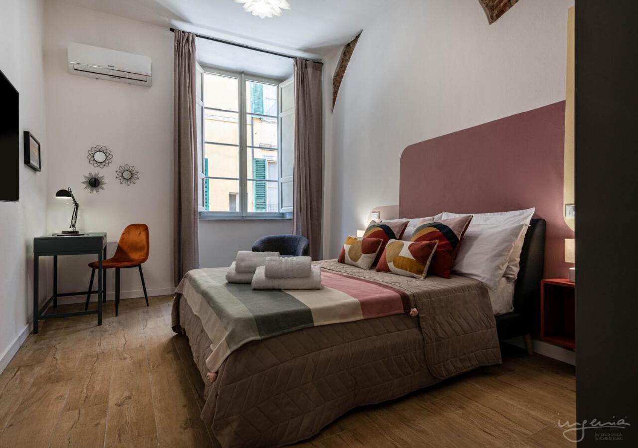 The Urban Blue, Superior Apartment Near Lungarni Pisa Buitenkant foto