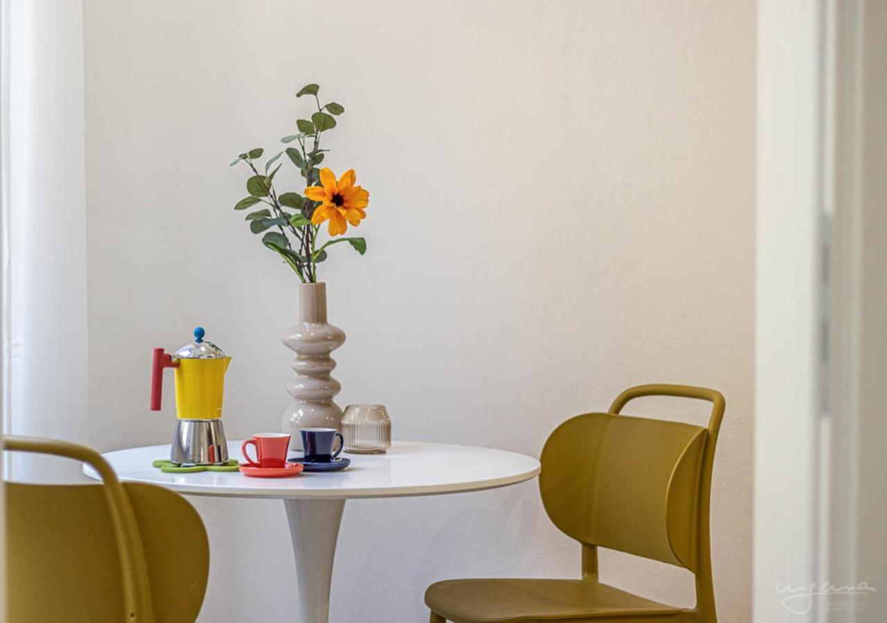 The Urban Blue, Superior Apartment Near Lungarni Pisa Buitenkant foto