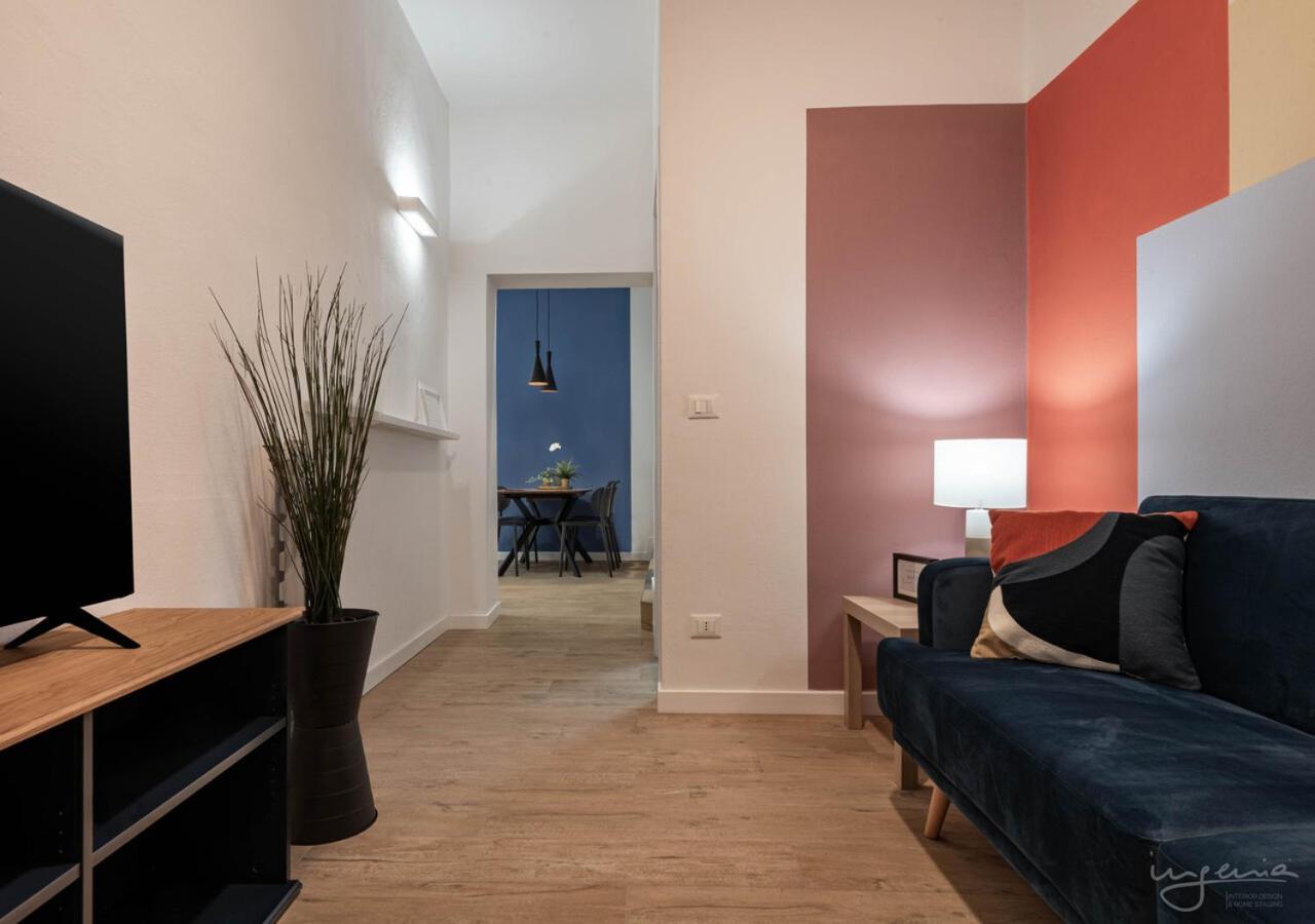 The Urban Blue, Superior Apartment Near Lungarni Pisa Buitenkant foto