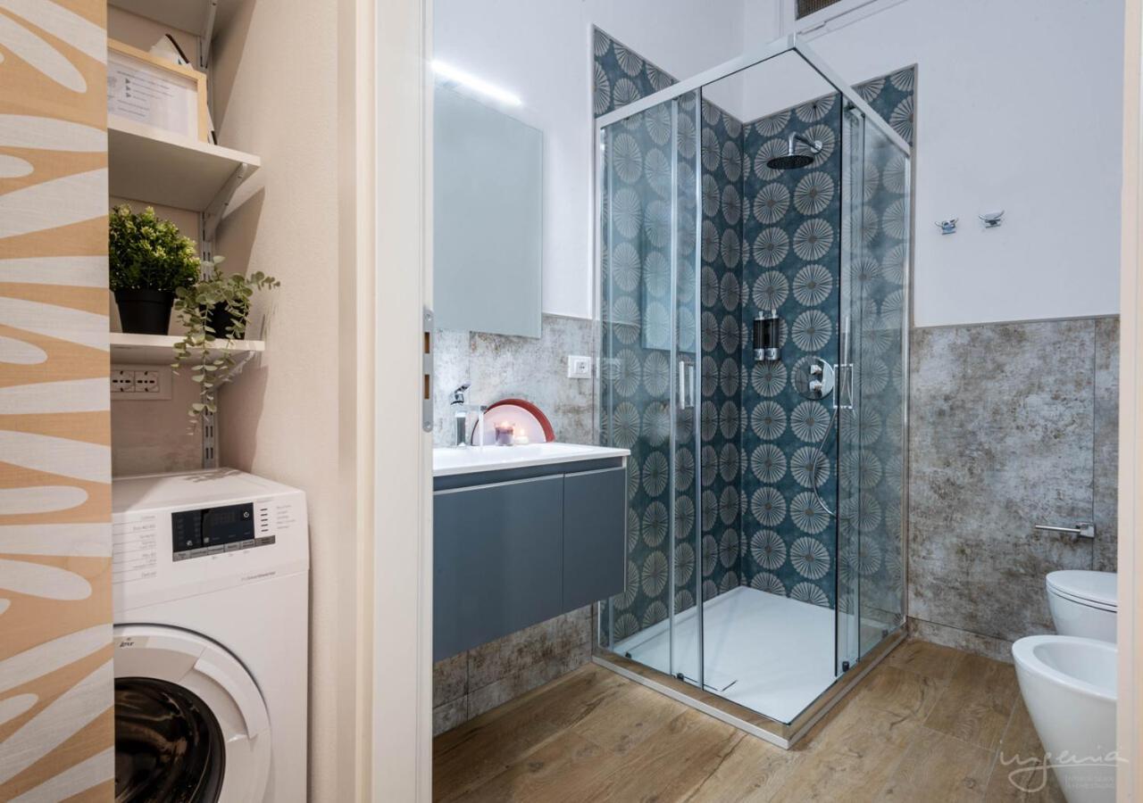 The Urban Blue, Superior Apartment Near Lungarni Pisa Buitenkant foto